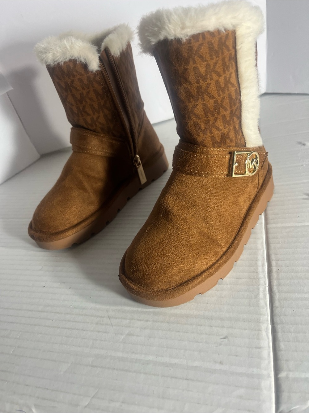Micheal Kors size 11 boots children